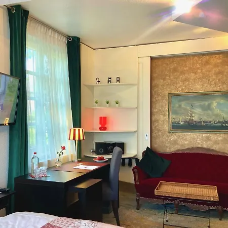 Lilis Kleines Gasthuis 3*